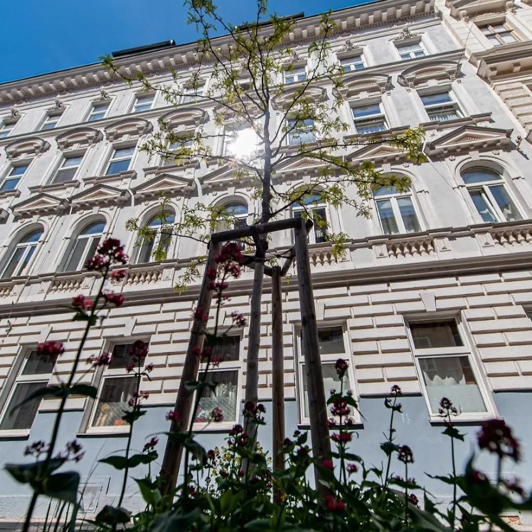 Vienna My City Apartment Garden View